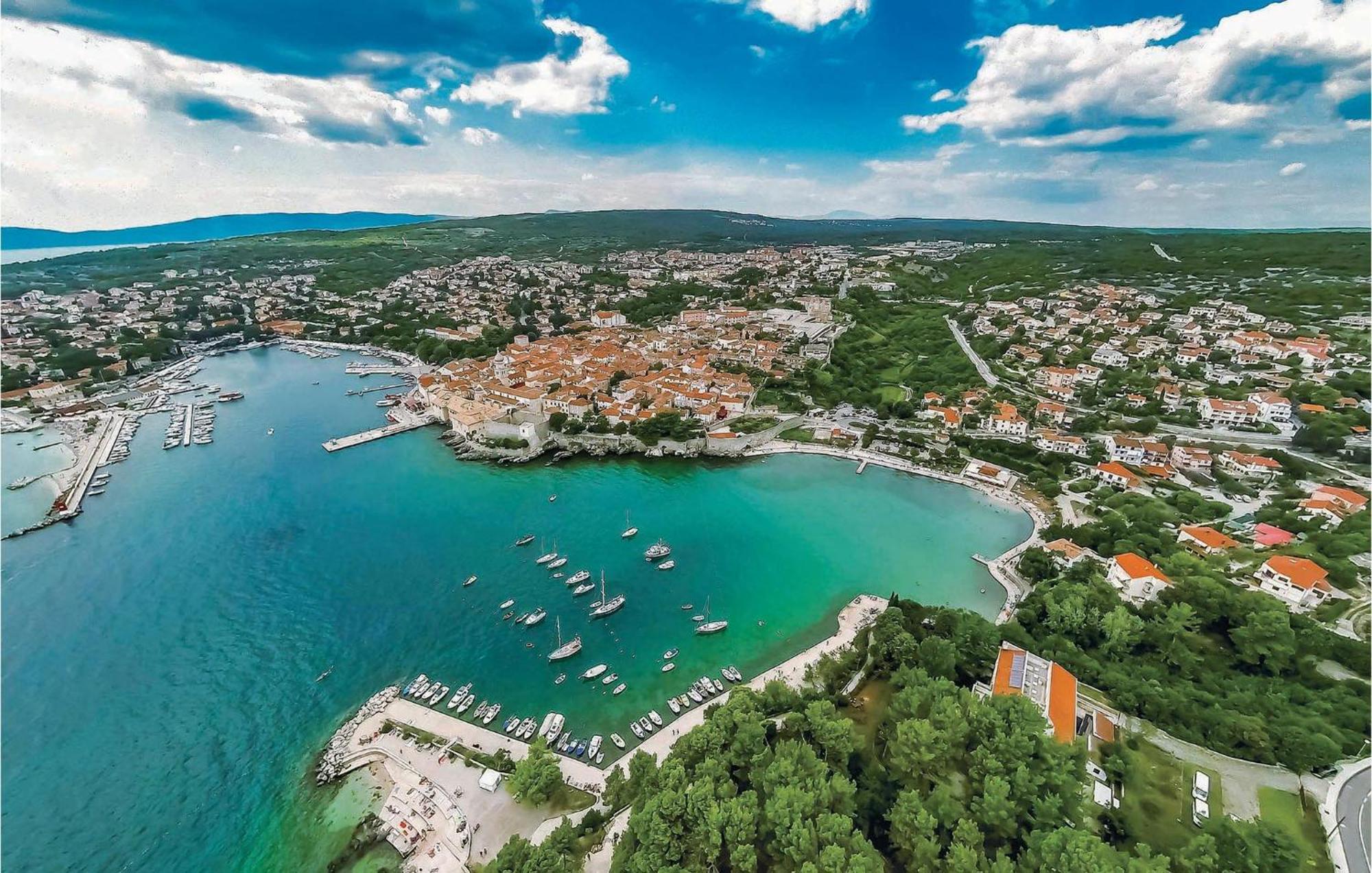 Gorgeous Apartment In Cizici With House Sea View Exterior photo